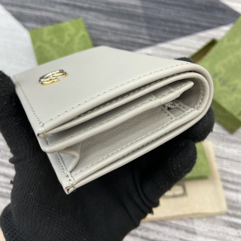 G*u*i wallets & purse